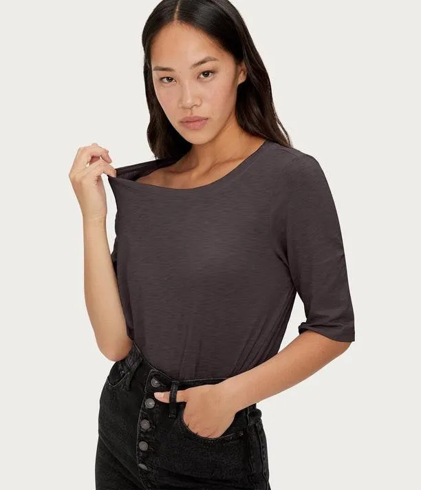 Dua Swing Tee