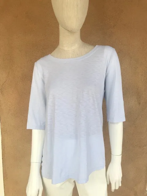 Dua Swing Tee