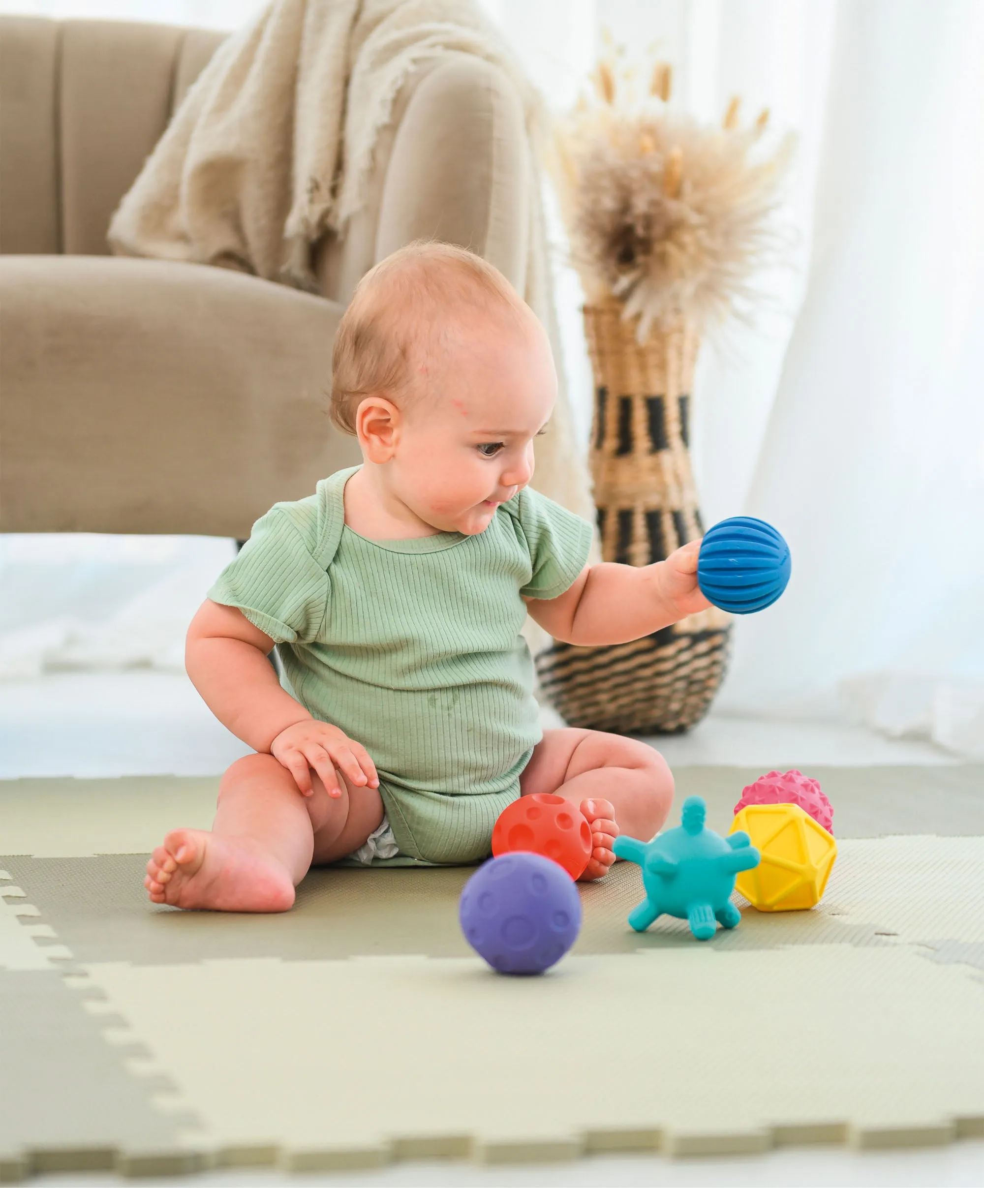 Edushape Sensory Mini Balls