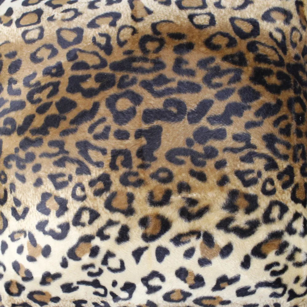 Short Plush Leopard Print Cushion Cover