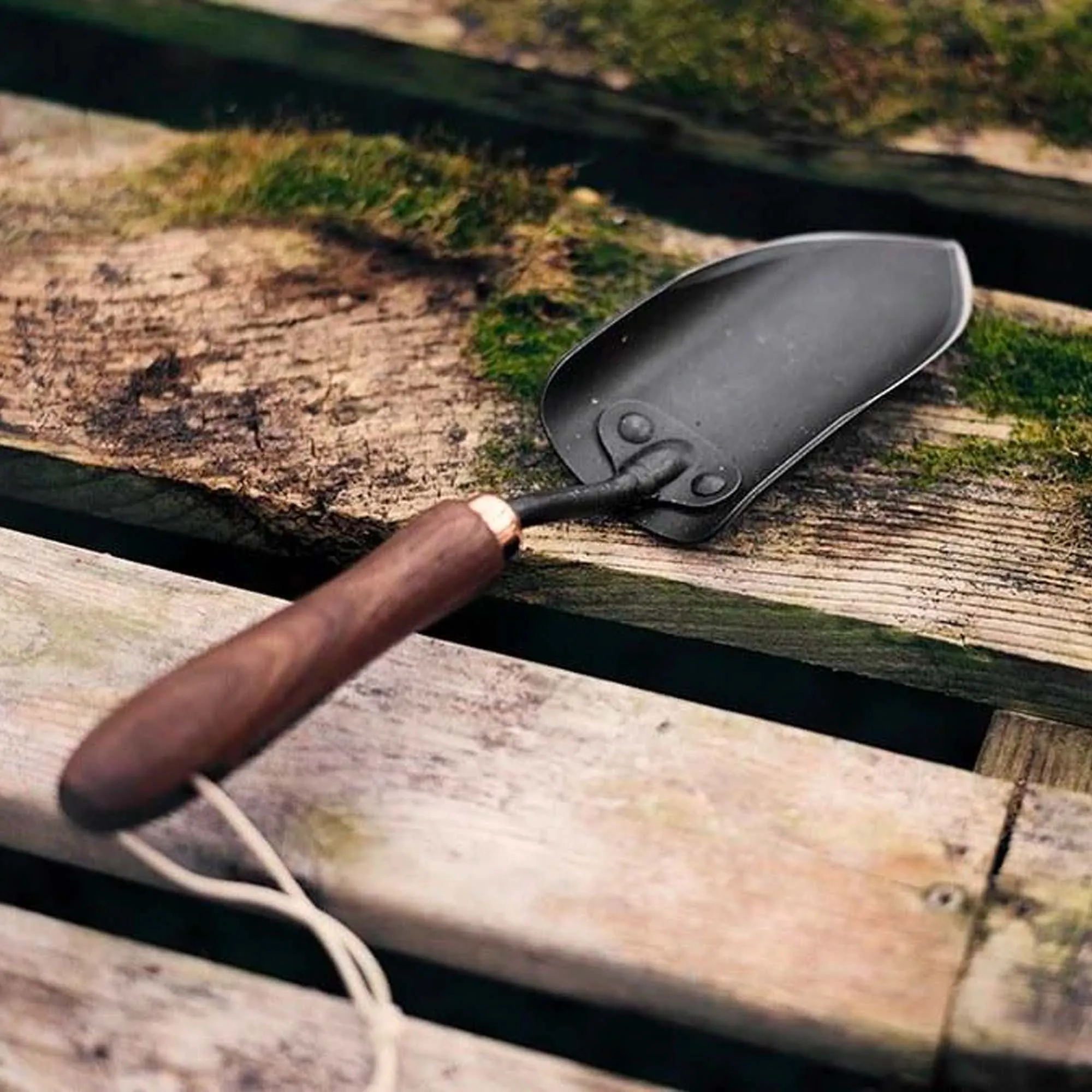 Spade Hand Trowel